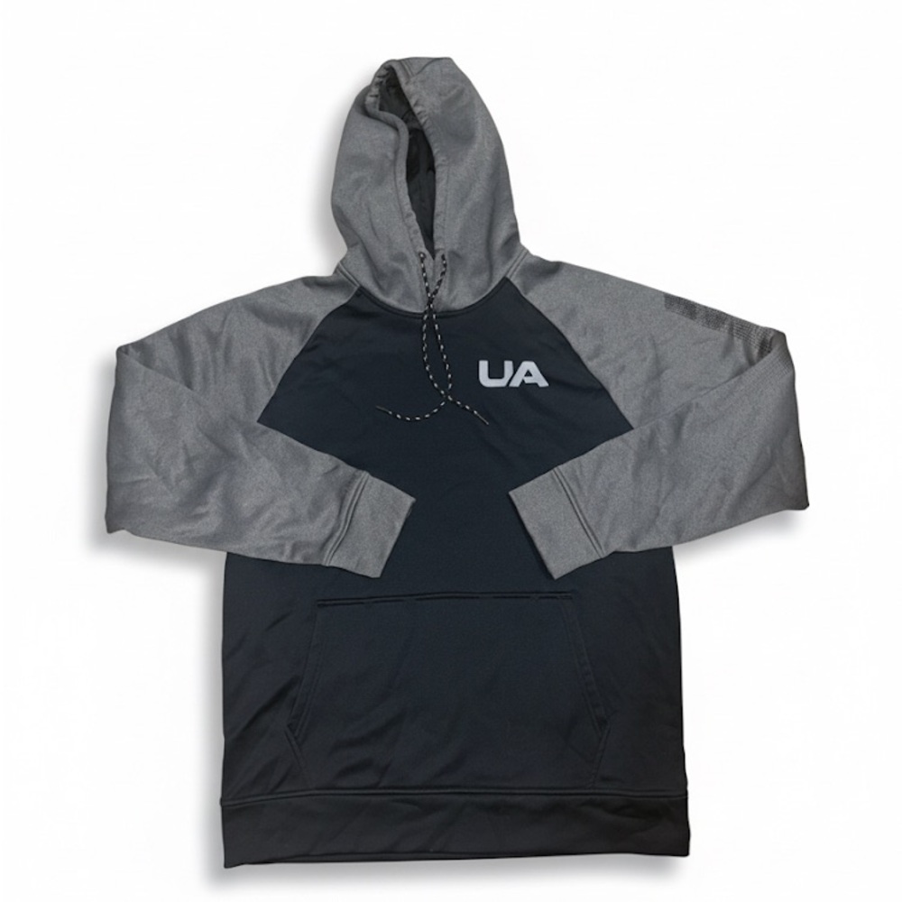Under Armour Gray and Black Sweatshirt (FLAWS IN DESCRIPTION)